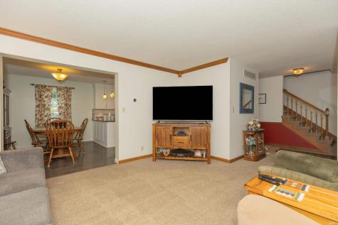 5635 Oak Ridge Drive Evansville IN 47711