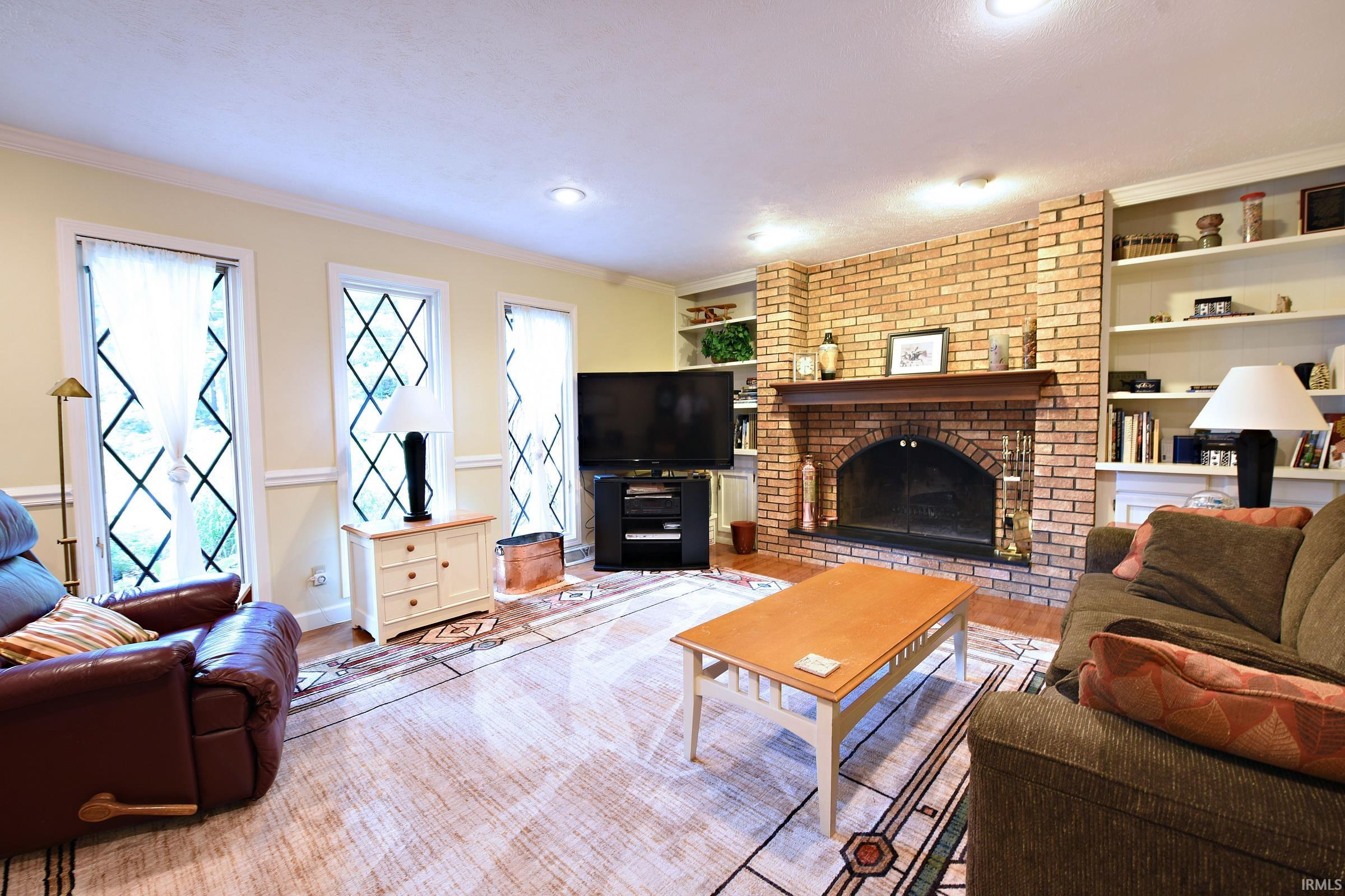 1306 Clayton Drive South Bend IN 46614