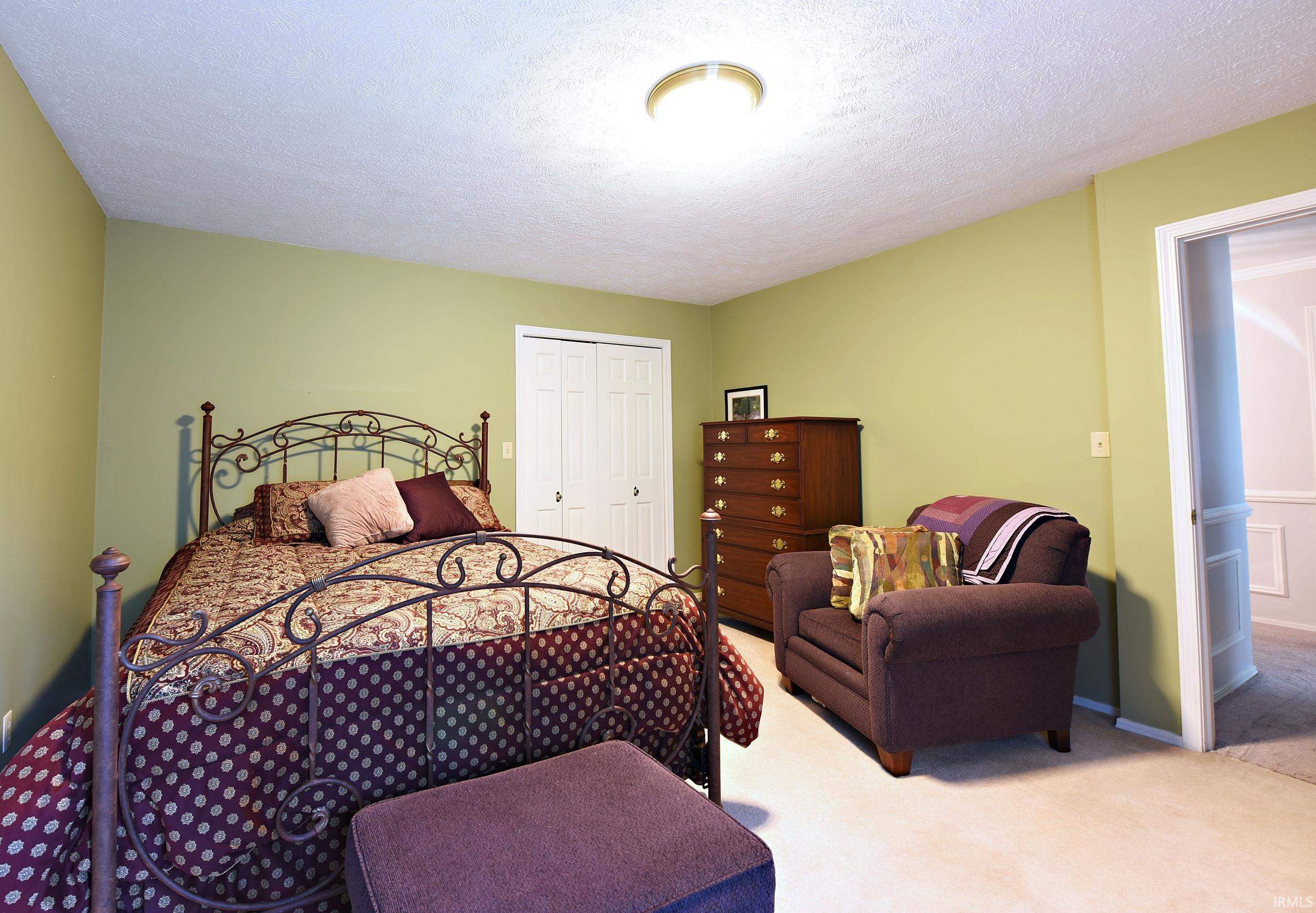 1306 Clayton Drive South Bend IN 46614