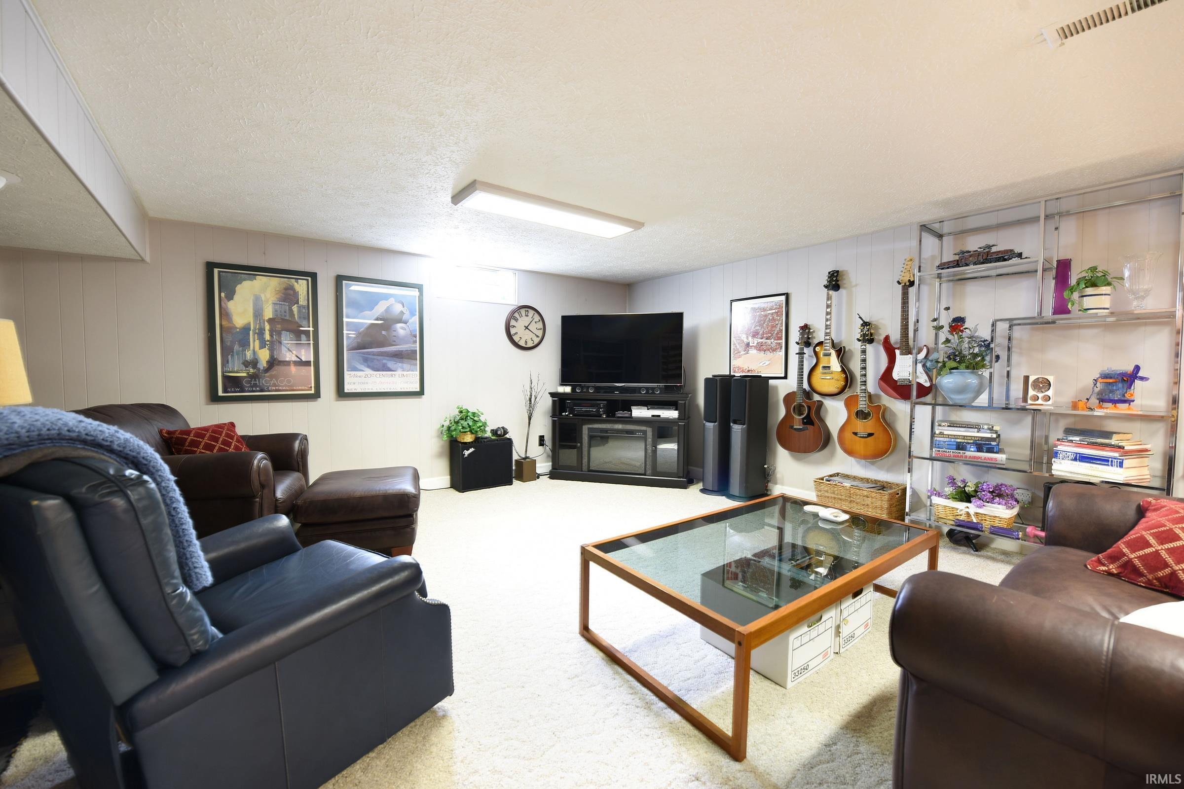 1306 Clayton Drive South Bend IN 46614