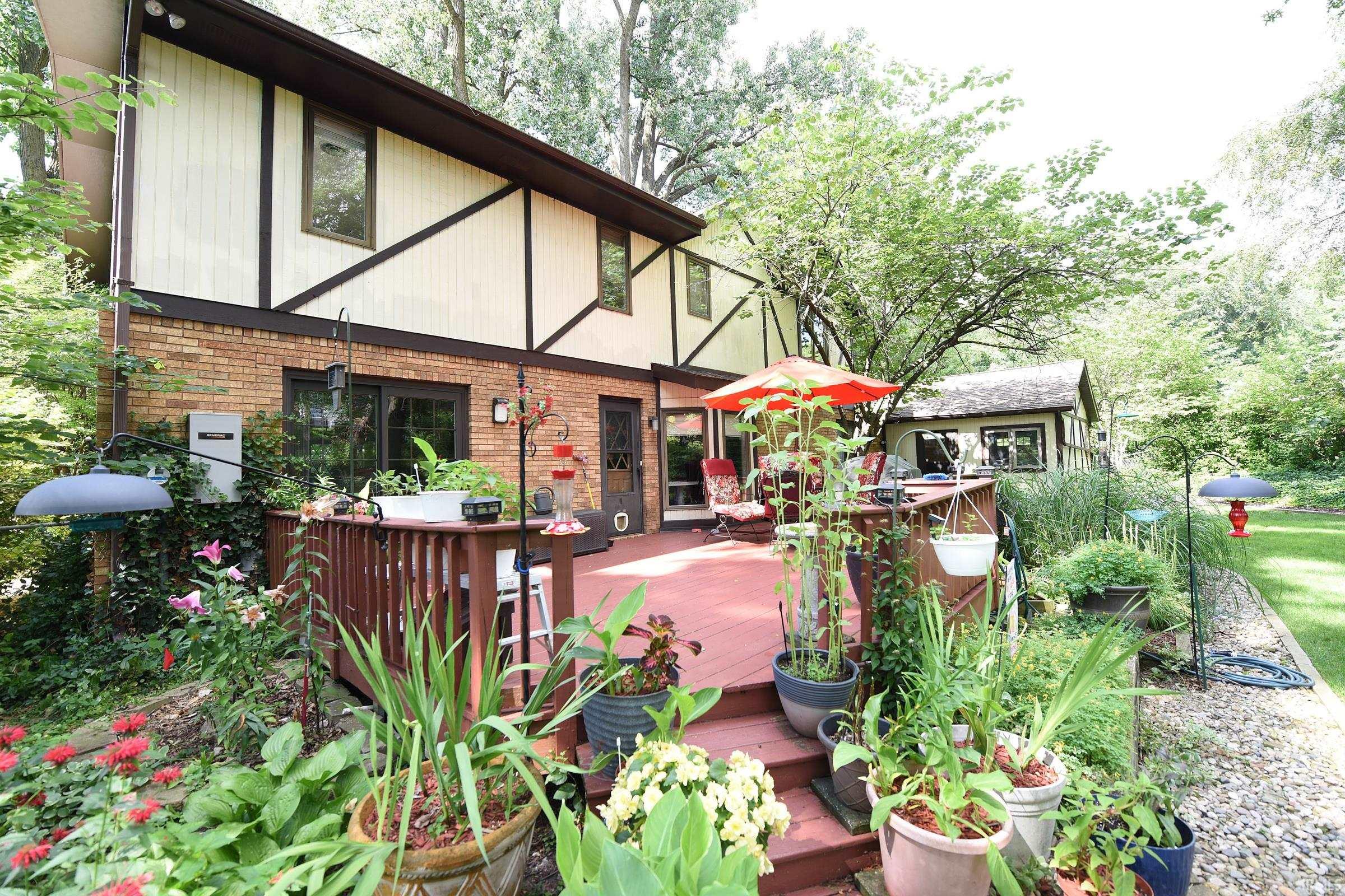 1306 Clayton Drive South Bend IN 46614