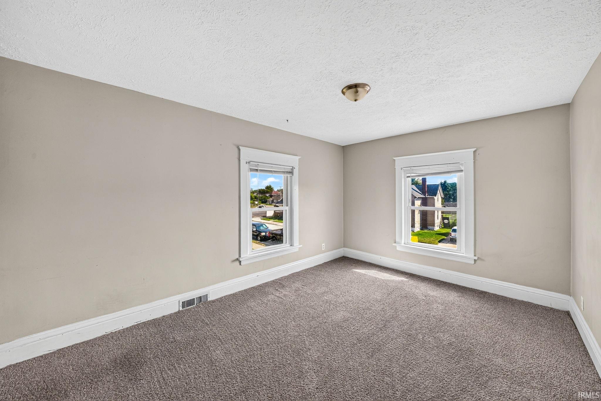 322 W 10th Street Mishawaka IN 46544