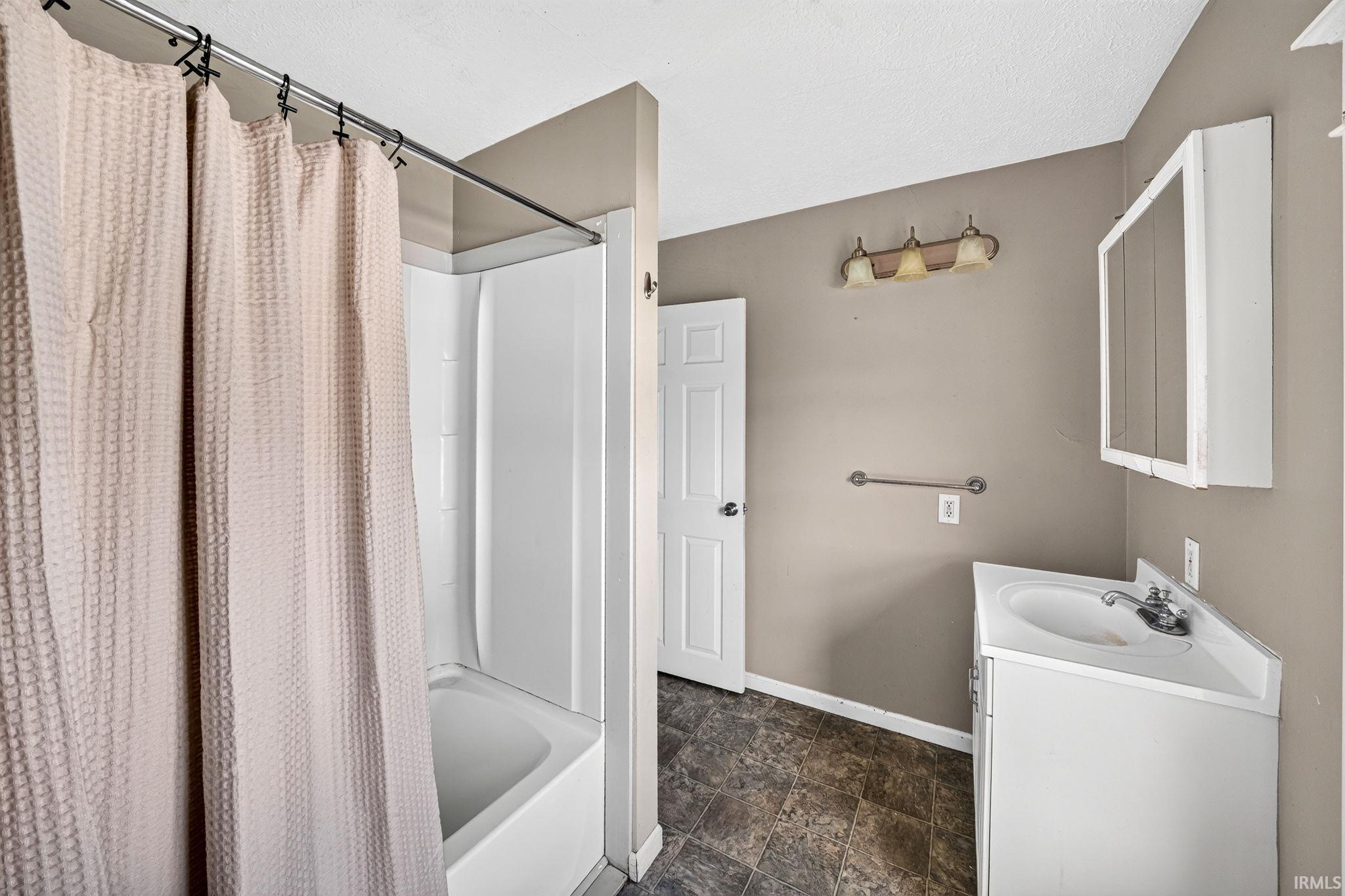 322 W 10th Street Mishawaka IN 46544