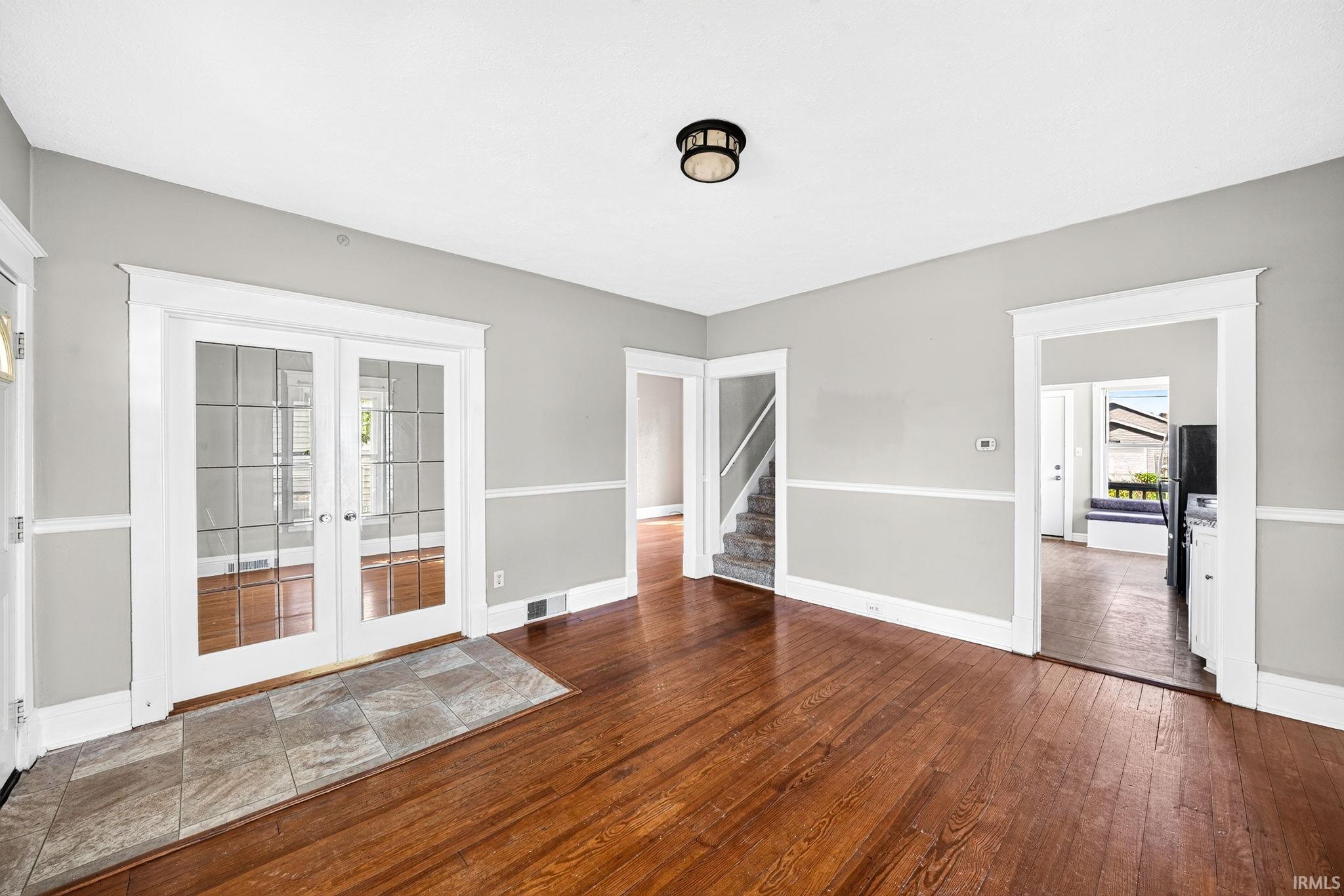 322 W 10th Street Mishawaka IN 46544