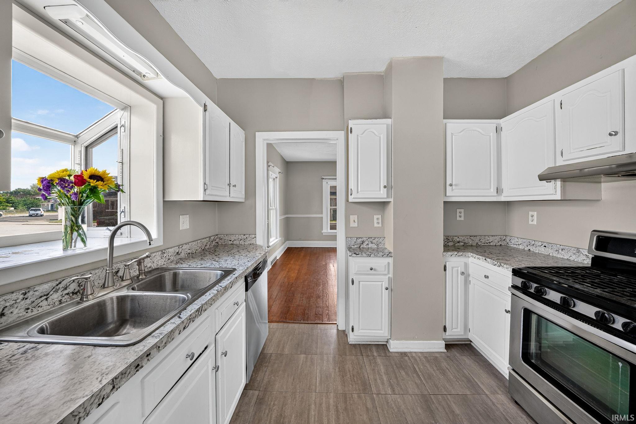 322 W 10th Street Mishawaka IN 46544