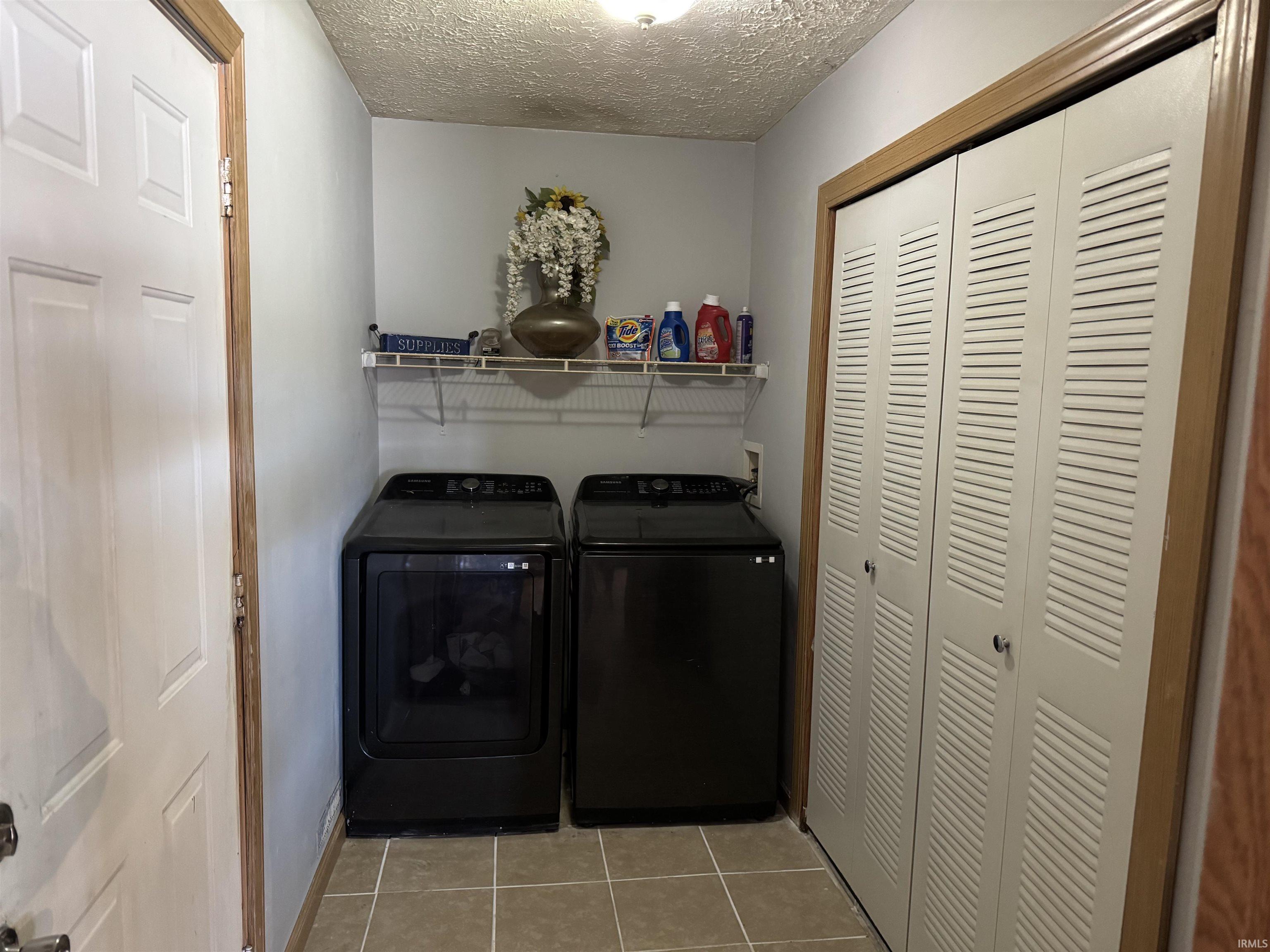5226 E 700 North Road Rochester IN 46975