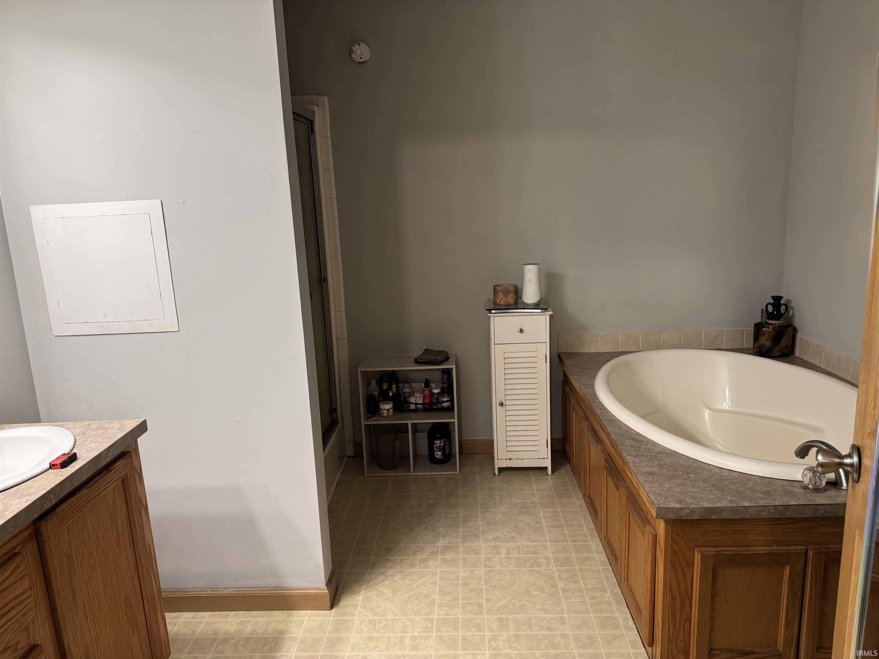 5226 E 700 North Road Rochester IN 46975