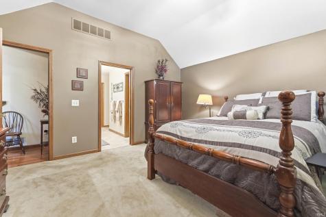 2808 Cliffwood Lane Fort Wayne IN 46825