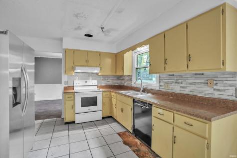 11122 Shalimar Drive Fort Wayne IN 46845