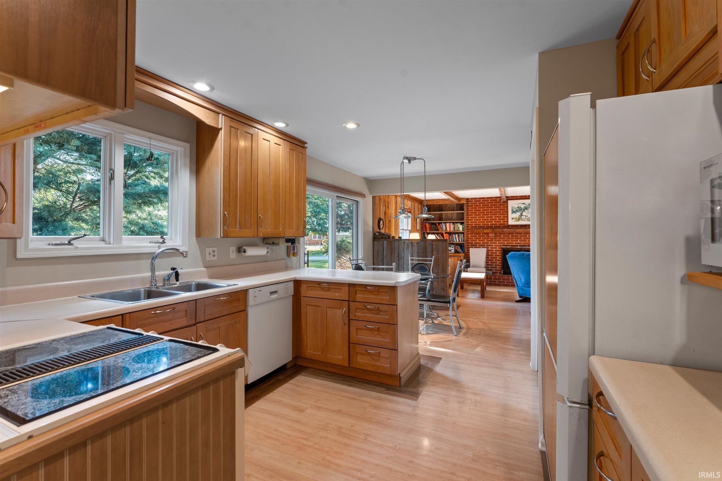 54361 Old Bedford Trail Mishawaka IN 46545