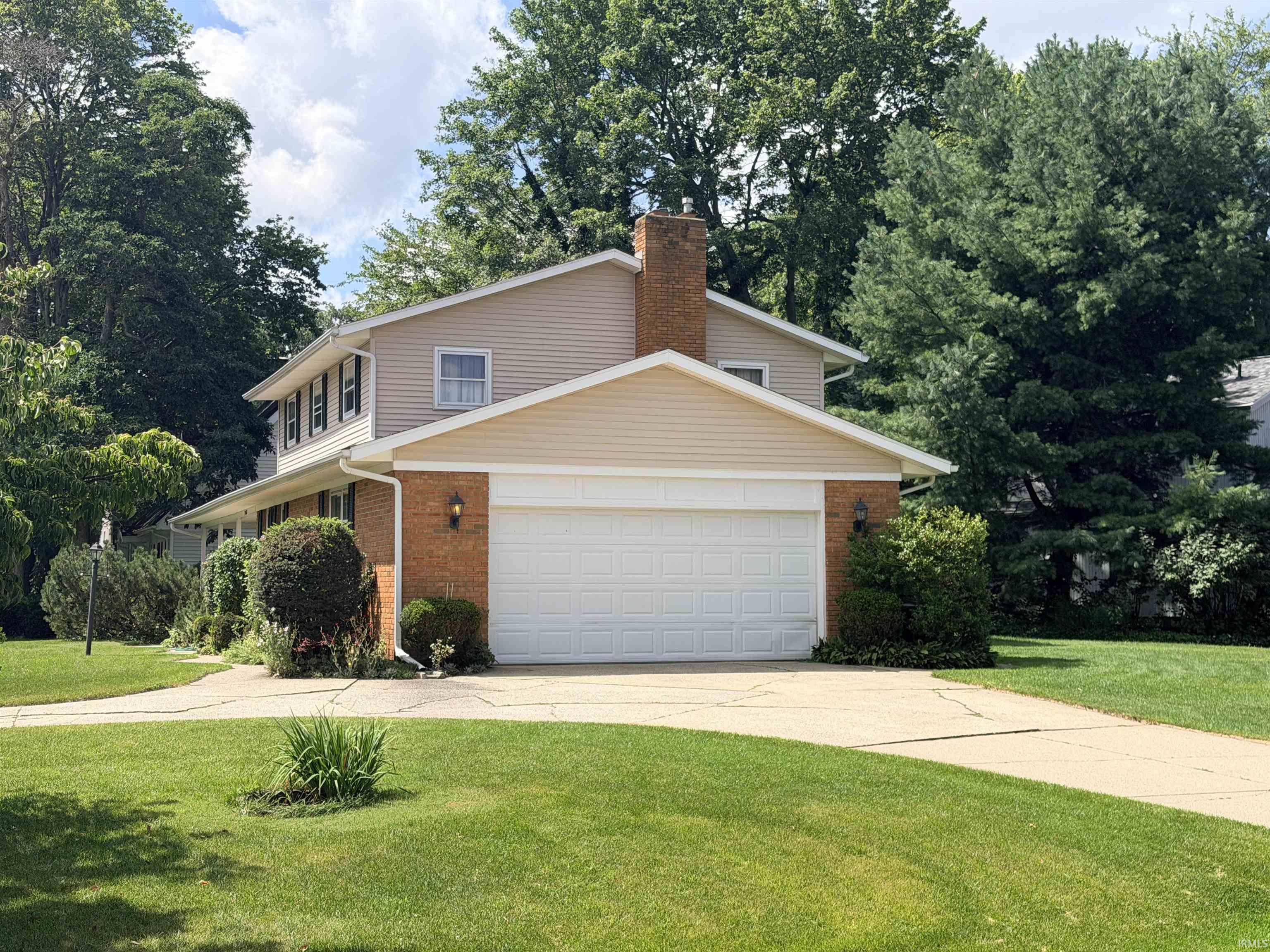 54361 Old Bedford Trail Mishawaka IN 46545
