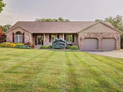 3332 W Cockrell Road Bloomington IN 47403