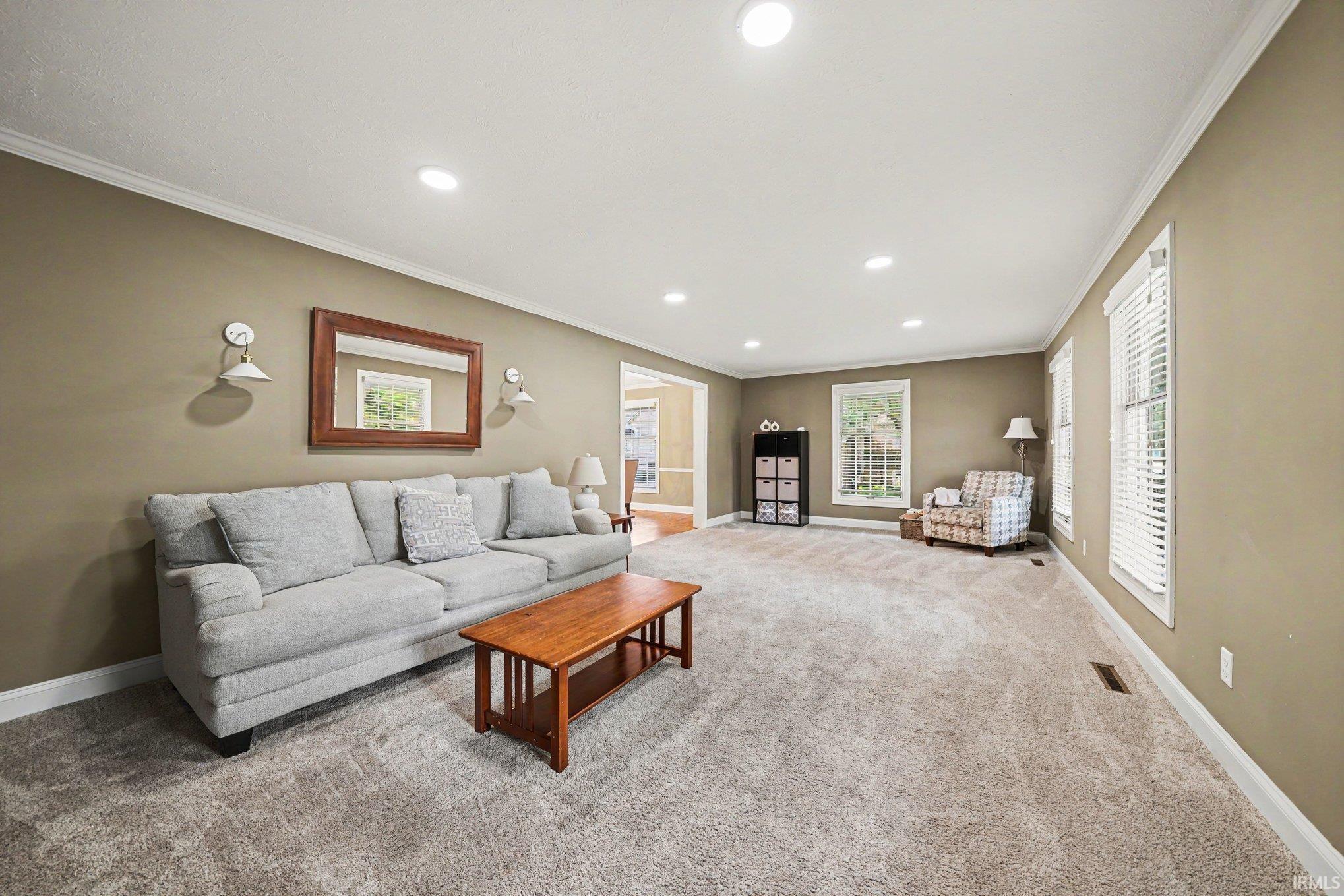 15190 Durham Way Granger IN 46530
