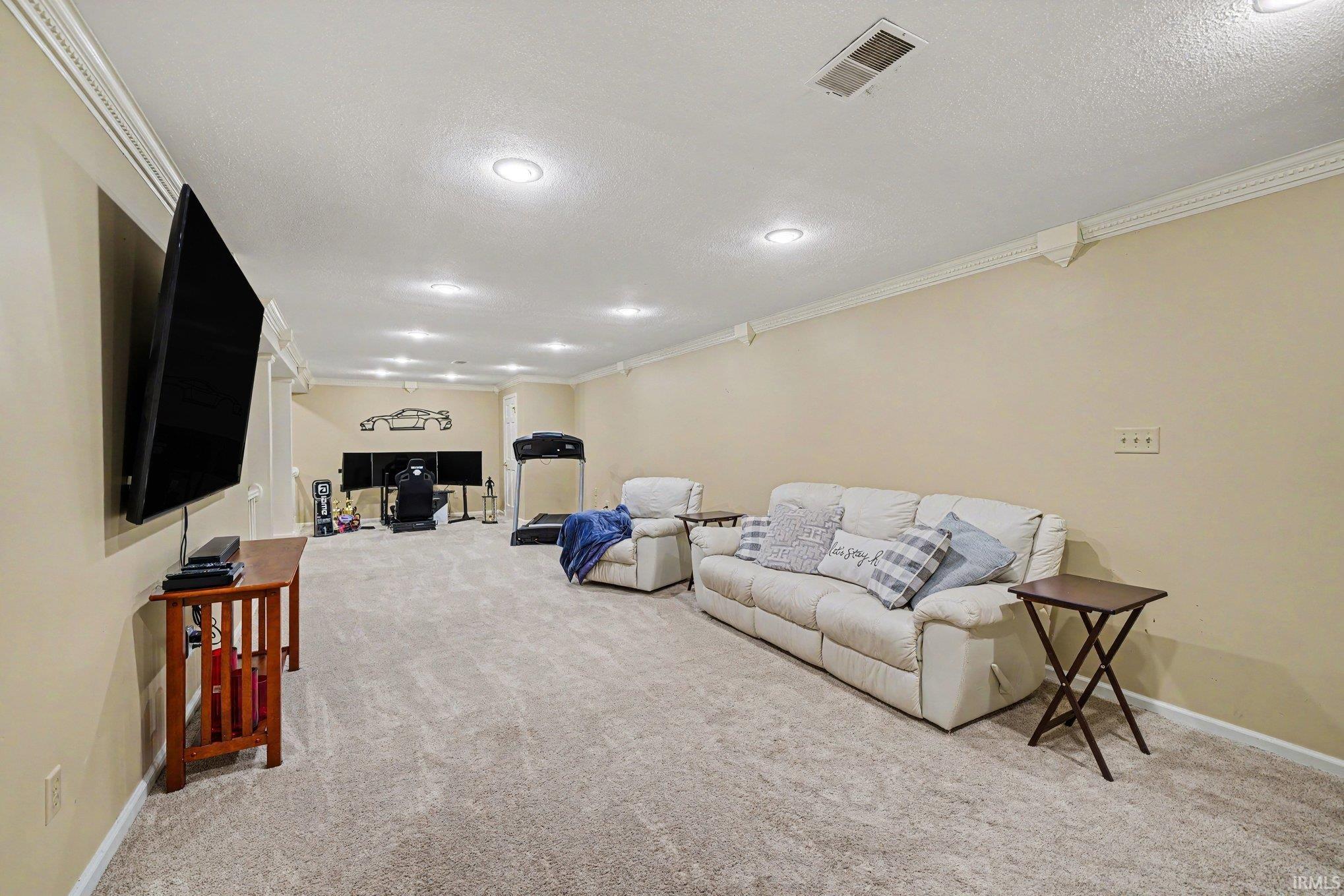 15190 Durham Way Granger IN 46530