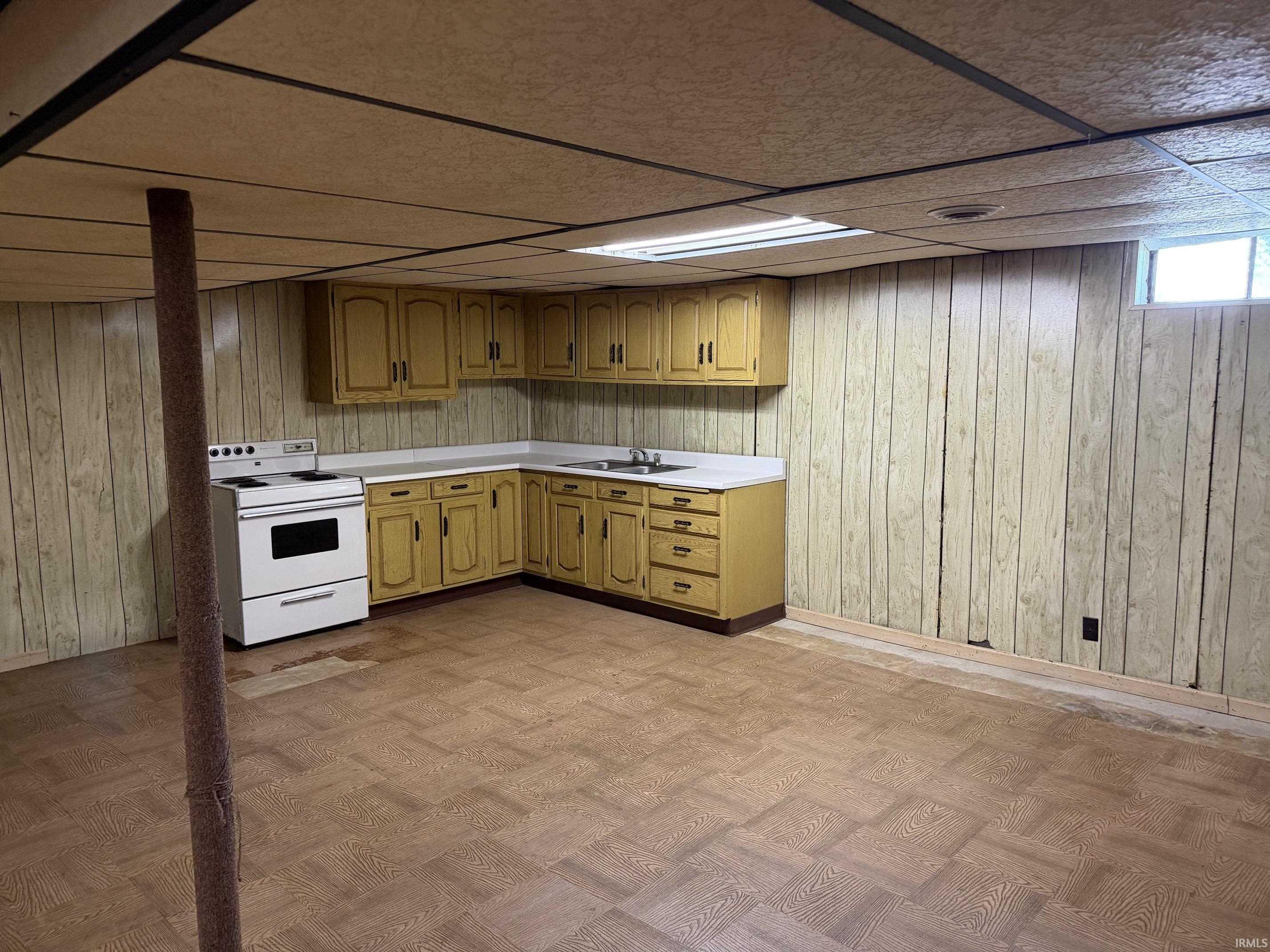 15988 W 11th Road Plymouth IN 46563