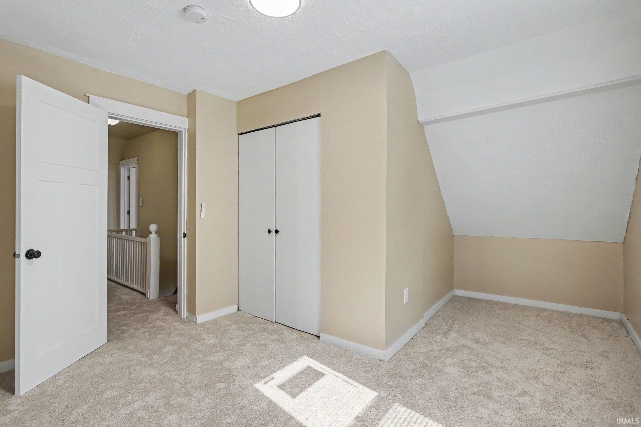 227 E 9th Street Mishawaka IN 46544