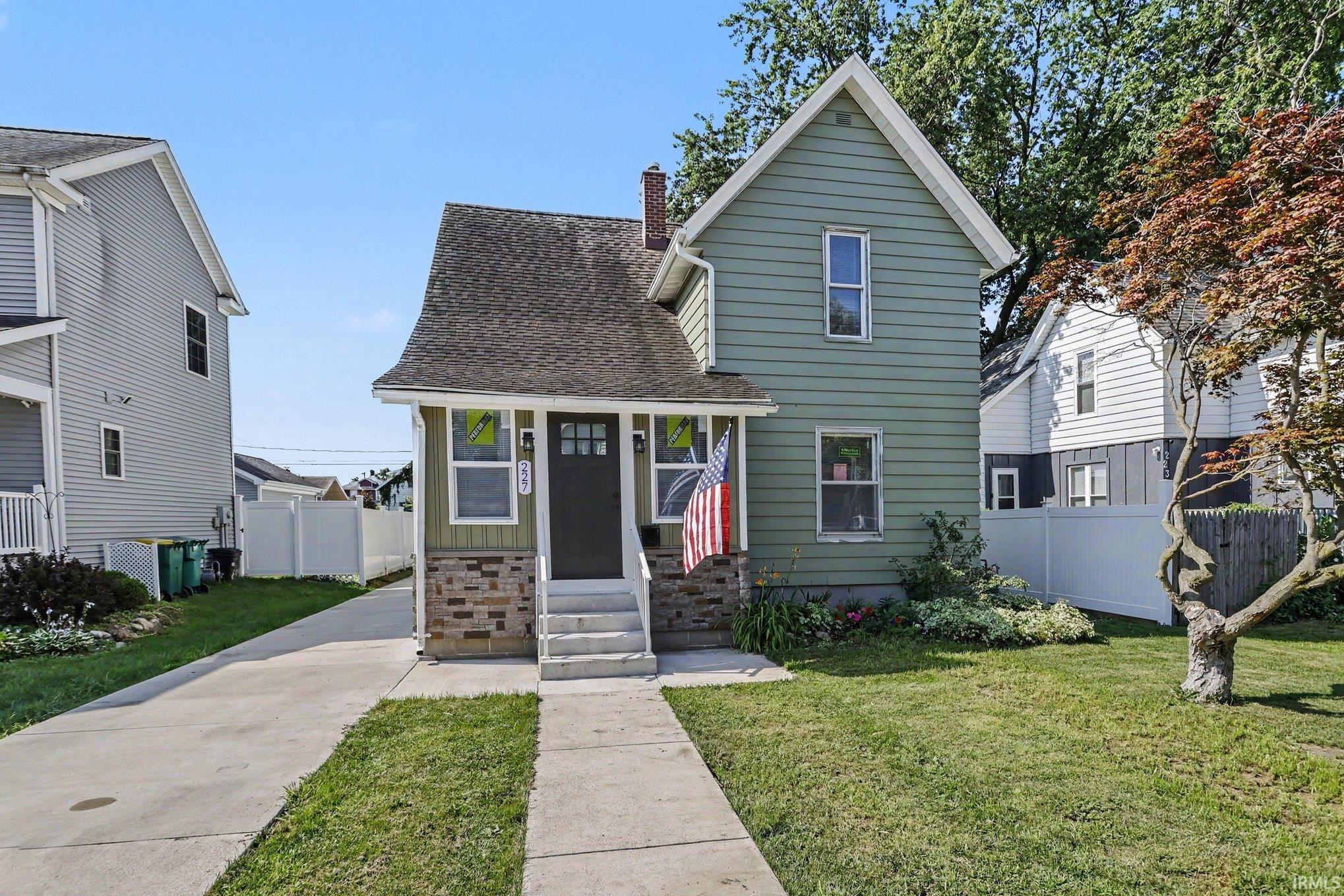 227 E 9th Street Mishawaka IN 46544