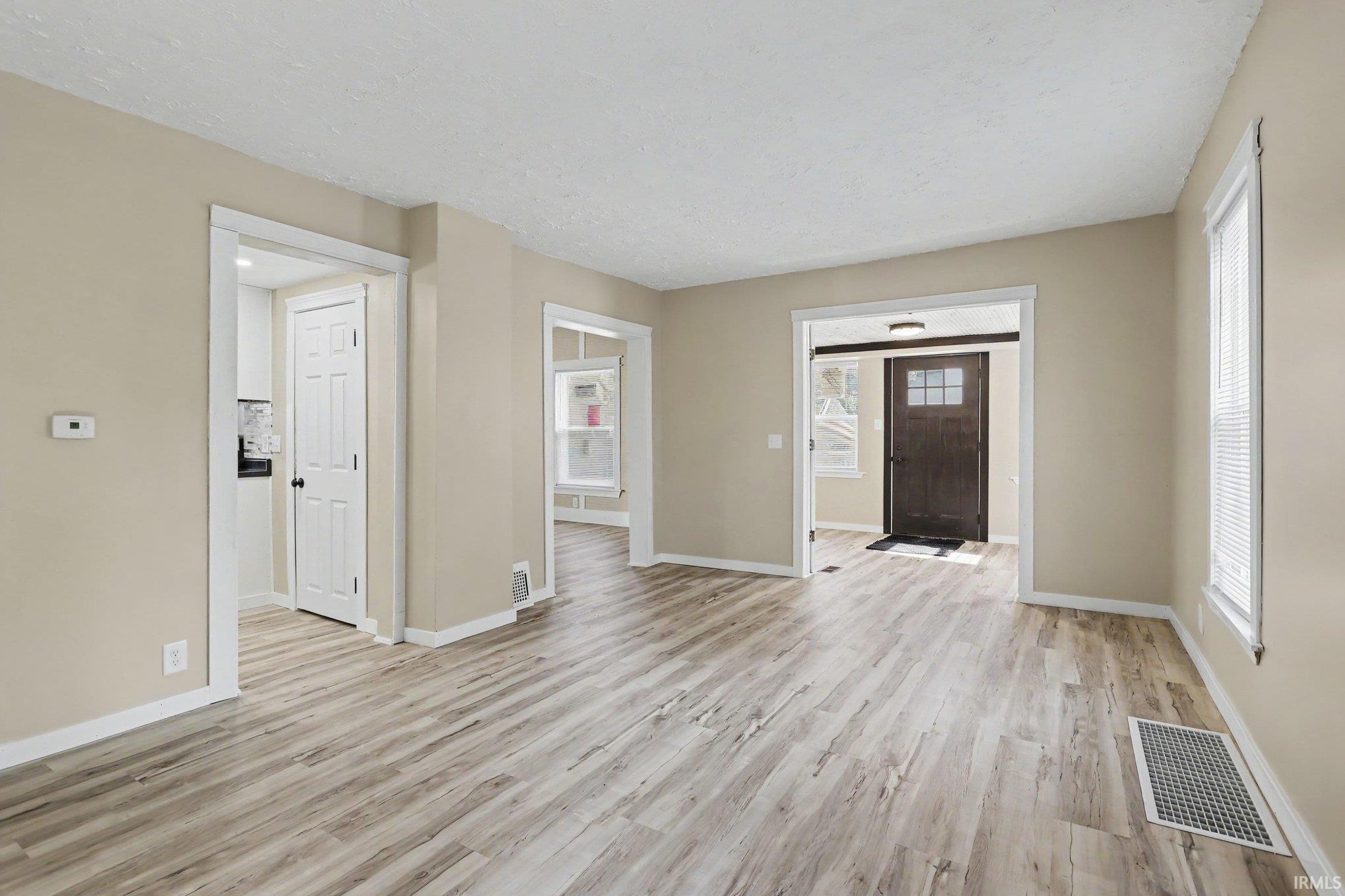 227 E 9th Street Mishawaka IN 46544