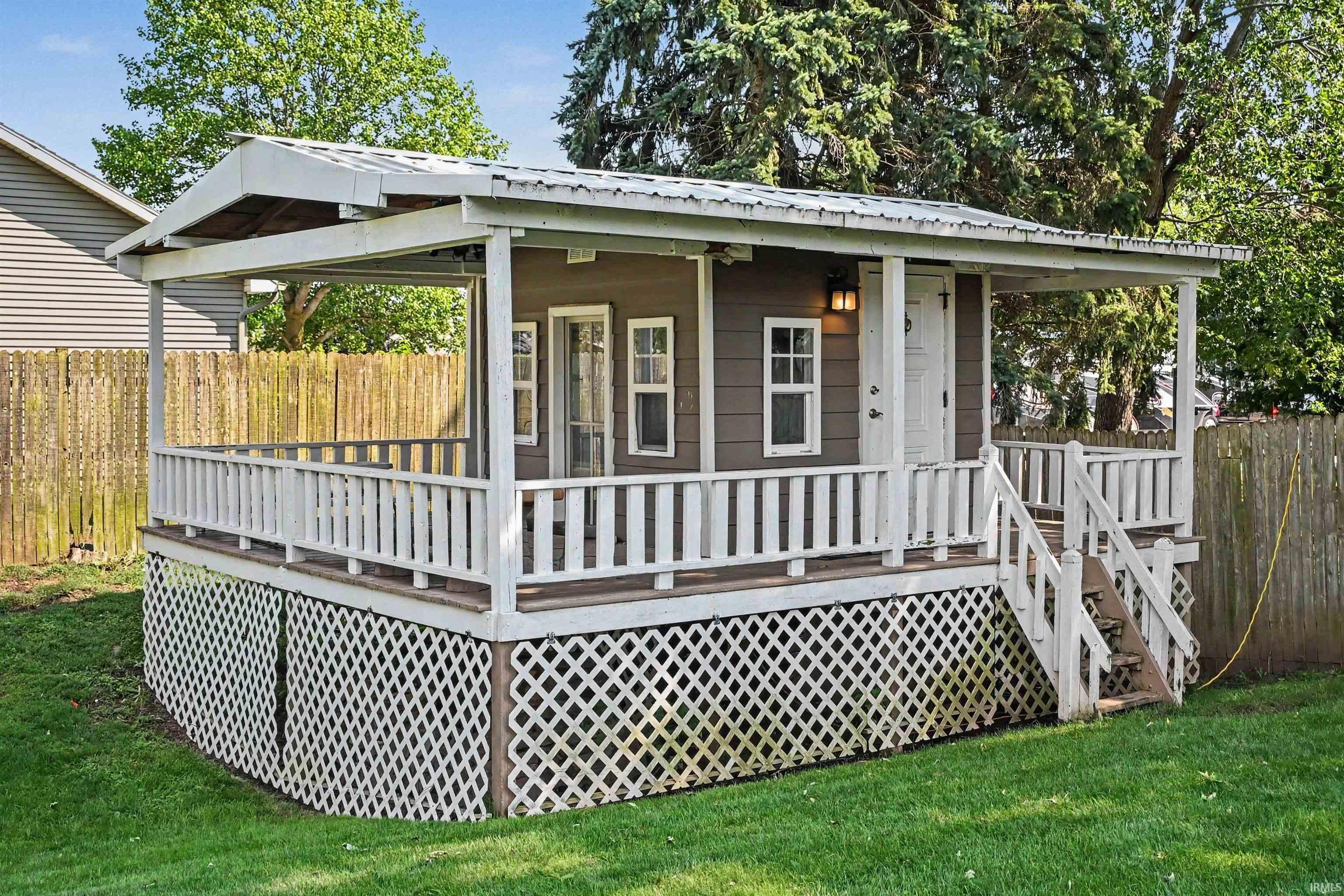 66068 Grasslands Lane Goshen IN 46526