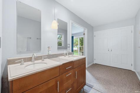 300 S Shady Lane Muncie IN 47304
