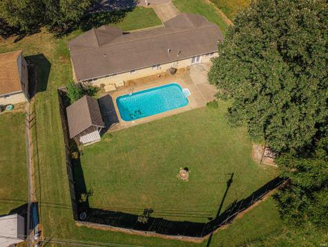 1812 Hereford Drive Mount Vernon IN 47620