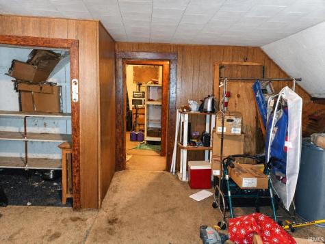 221 W Columbia Street Evansville IN 47710