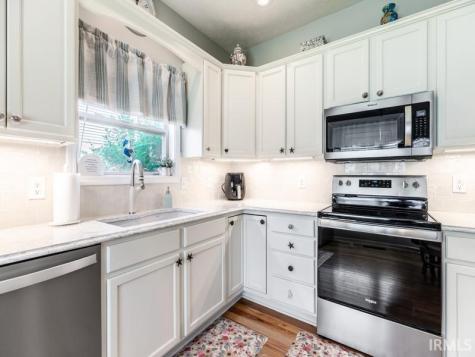 3212 Roselawn Drive Evansville IN 47711