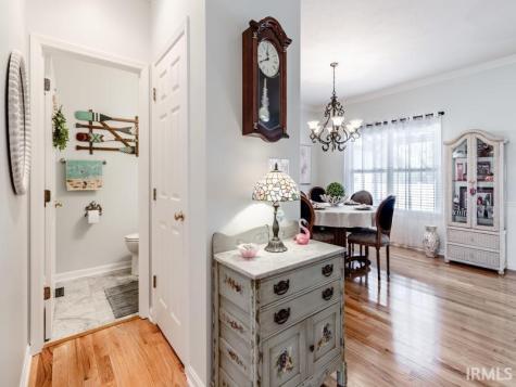 3212 Roselawn Drive Evansville IN 47711