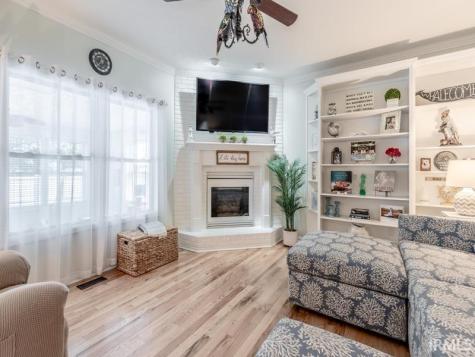 3212 Roselawn Drive Evansville IN 47711