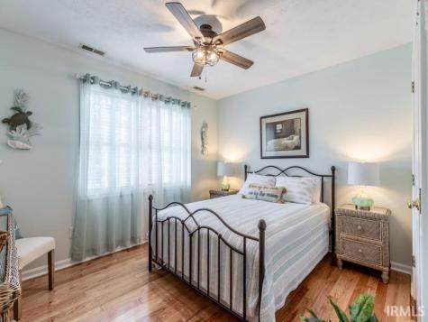 3212 Roselawn Drive Evansville IN 47711