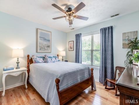 3212 Roselawn Drive Evansville IN 47711