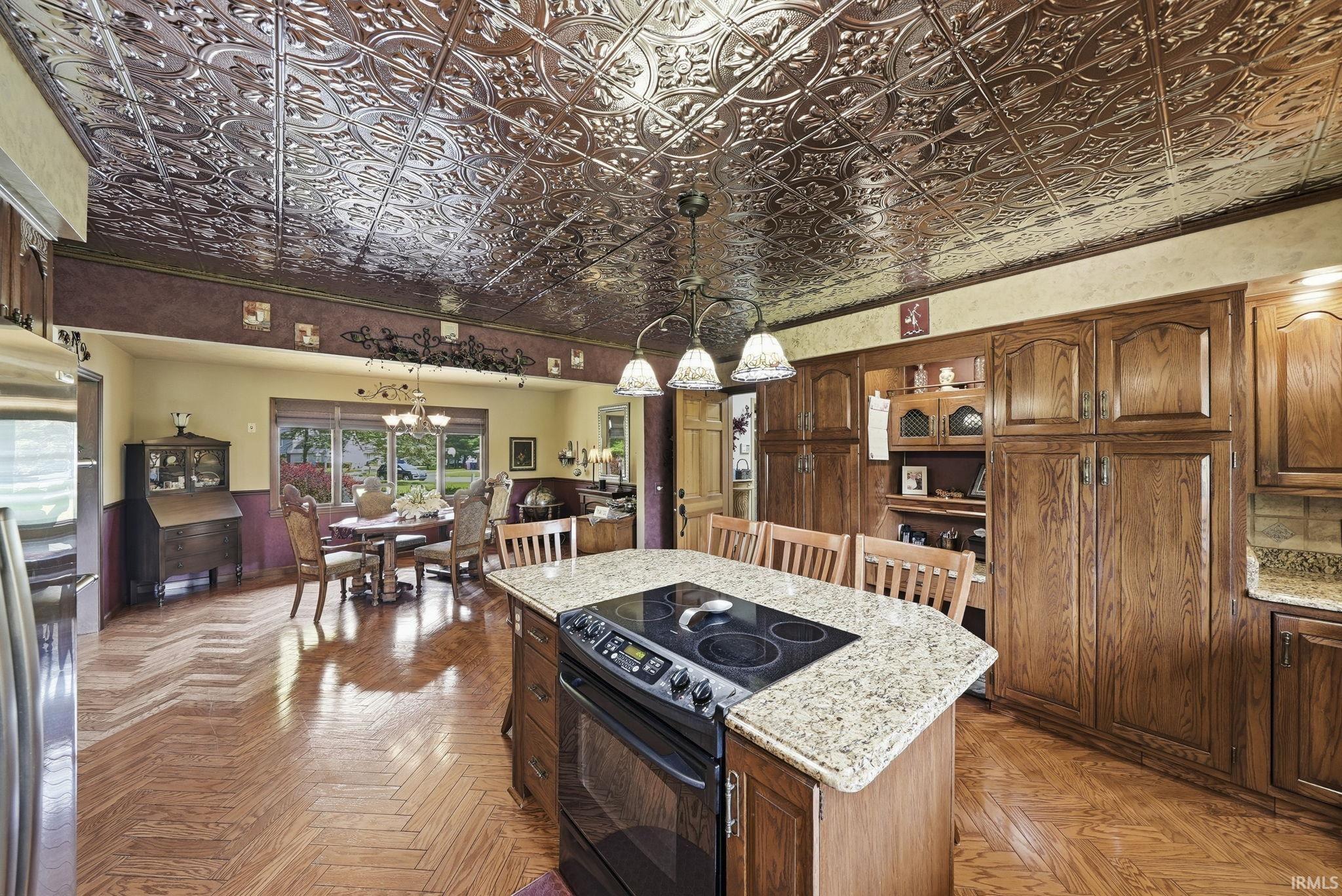 1919 Deer Trail Warsaw IN 46580