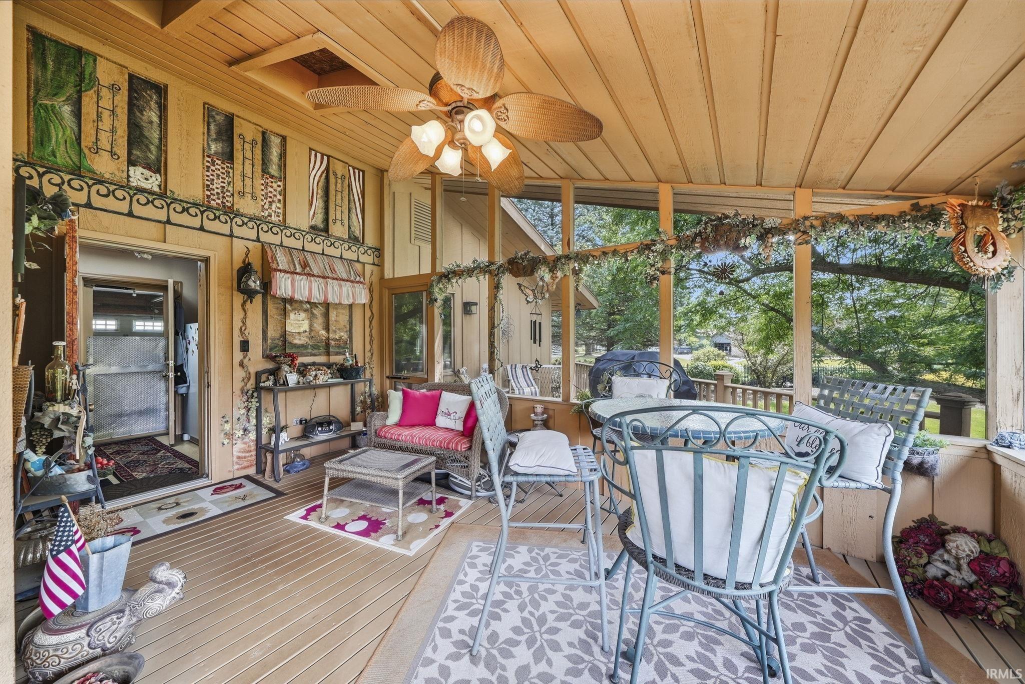 1919 Deer Trail Warsaw IN 46580