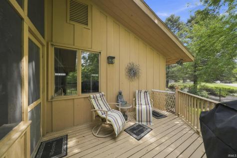 1919 Deer Trail Warsaw IN 46580