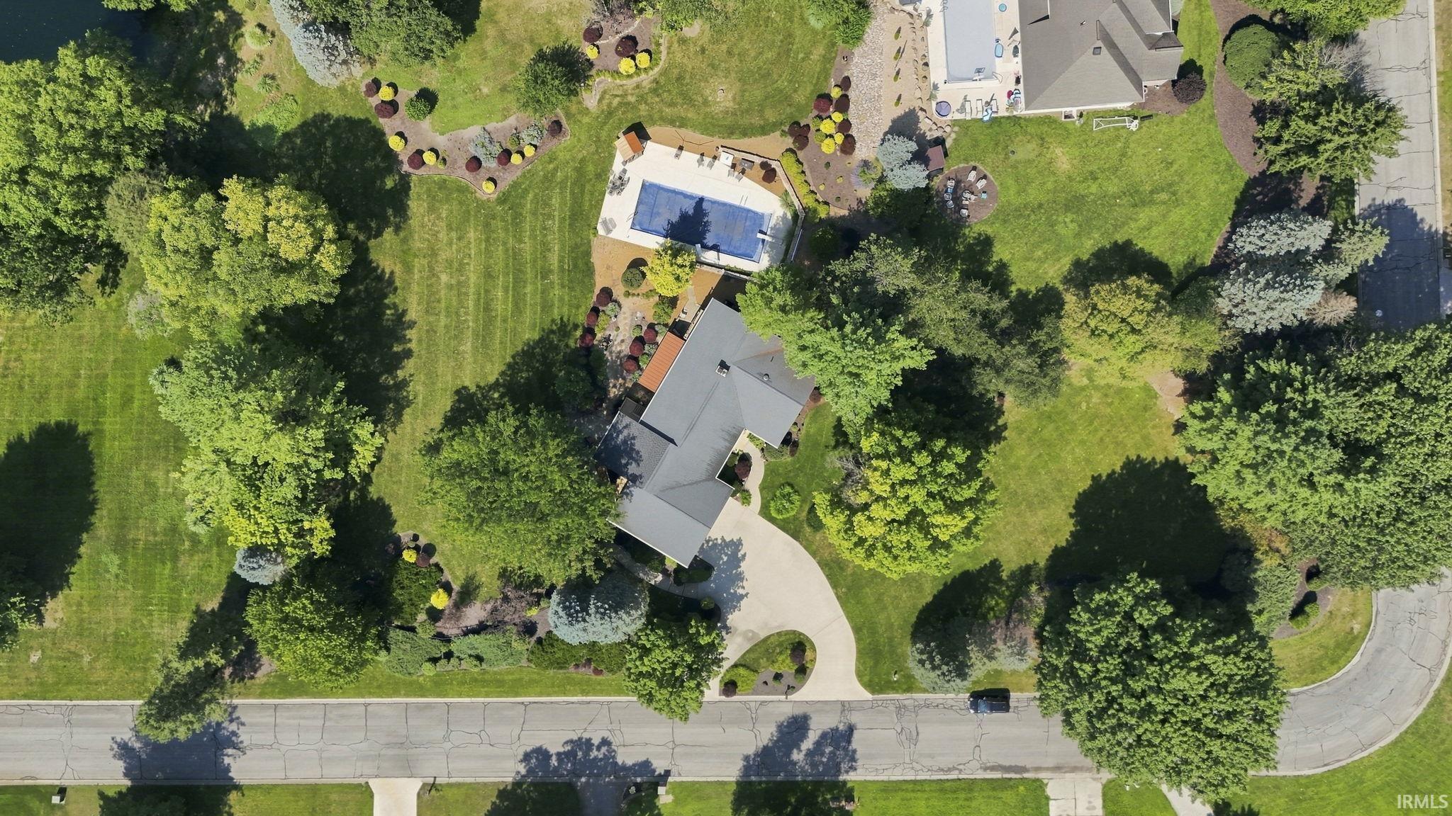 1919 Deer Trail Warsaw IN 46580