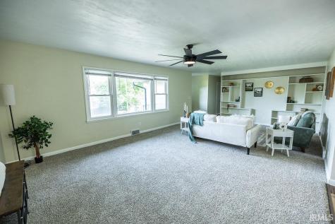 805 Elliott Avenue New Castle IN 47362