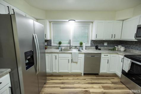805 Elliott Avenue New Castle IN 47362