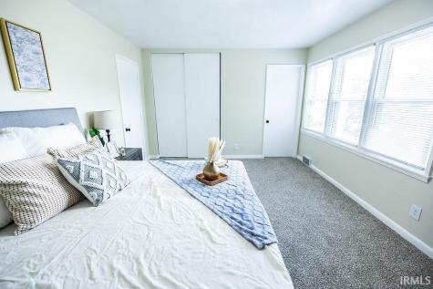 805 Elliott Avenue New Castle IN 47362