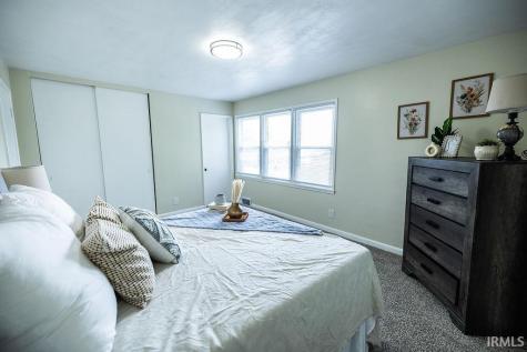 805 Elliott Avenue New Castle IN 47362