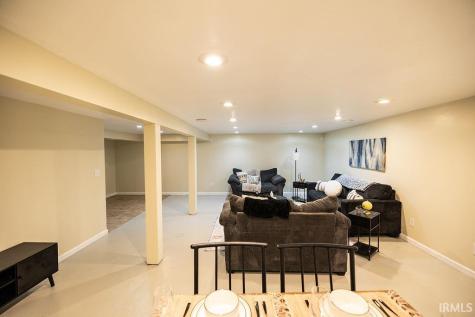 805 Elliott Avenue New Castle IN 47362