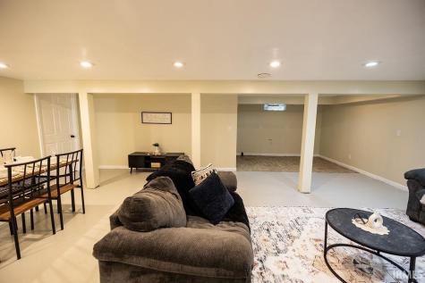 805 Elliott Avenue New Castle IN 47362