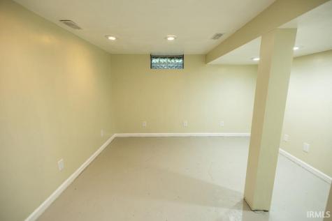 805 Elliott Avenue New Castle IN 47362