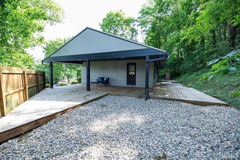 805 Elliott Avenue New Castle IN 47362