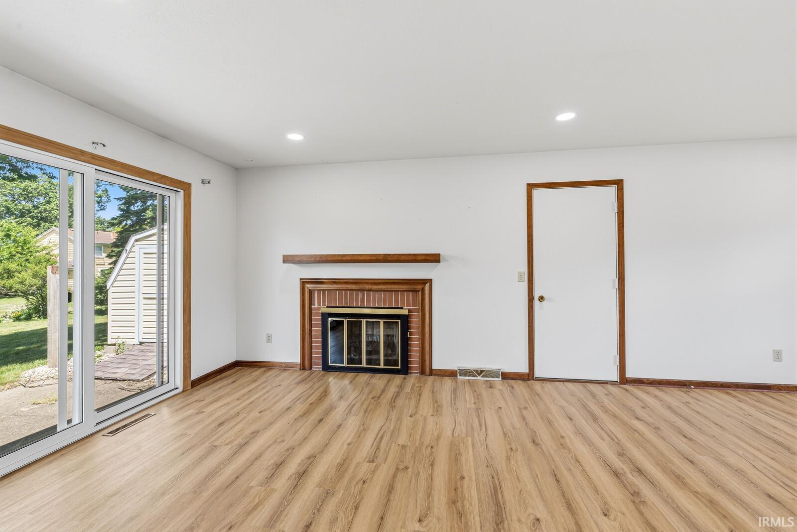 5611 Cape Cod Lane South Bend IN 46614
