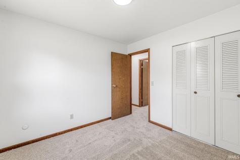 5611 Cape Cod Lane South Bend IN 46614