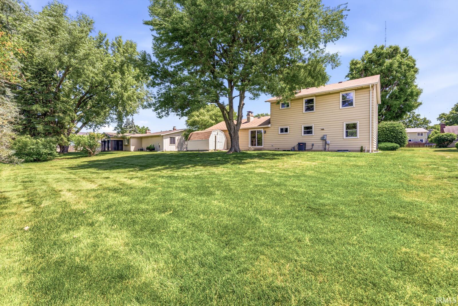 5611 Cape Cod Lane South Bend IN 46614