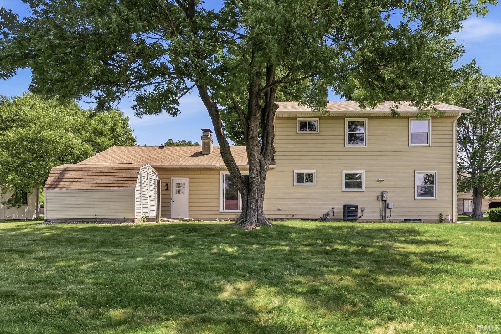 5611 Cape Cod Lane South Bend IN 46614