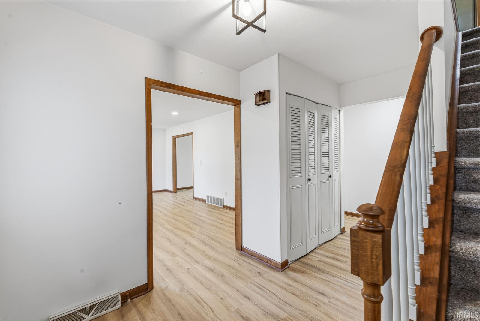 5611 Cape Cod Lane South Bend IN 46614