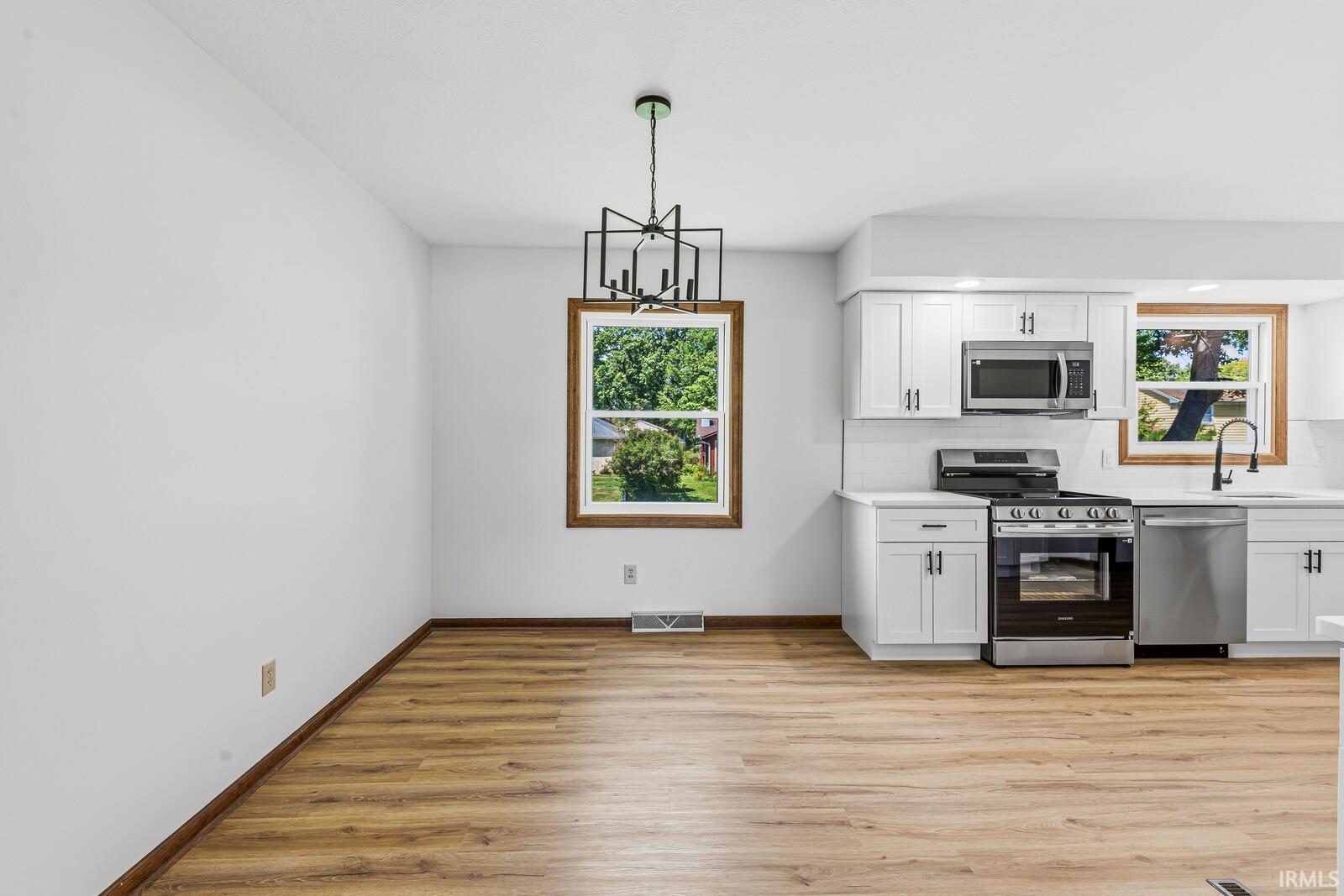 5611 Cape Cod Lane South Bend IN 46614
