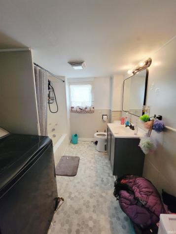 807 Allen Street South Bend IN 46616
